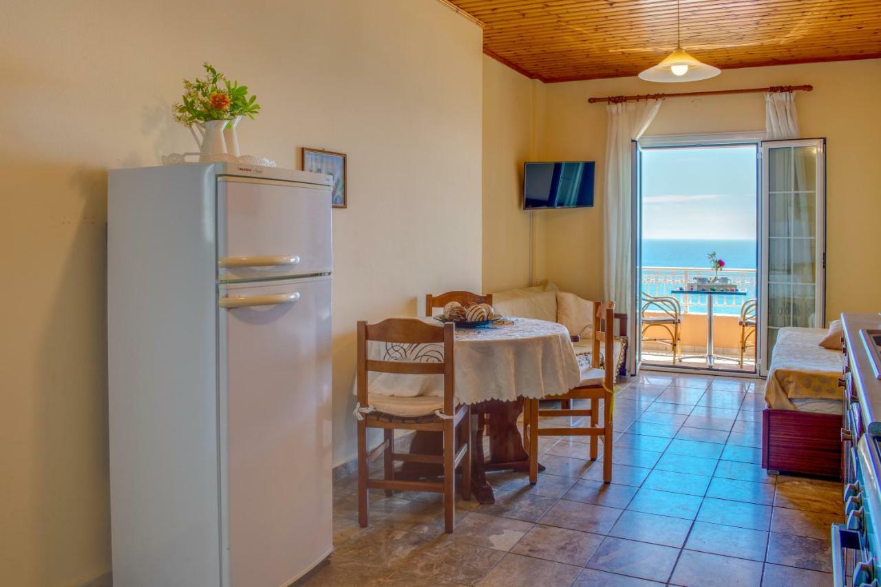 Naftis Apartments Pelekas Extérieur photo